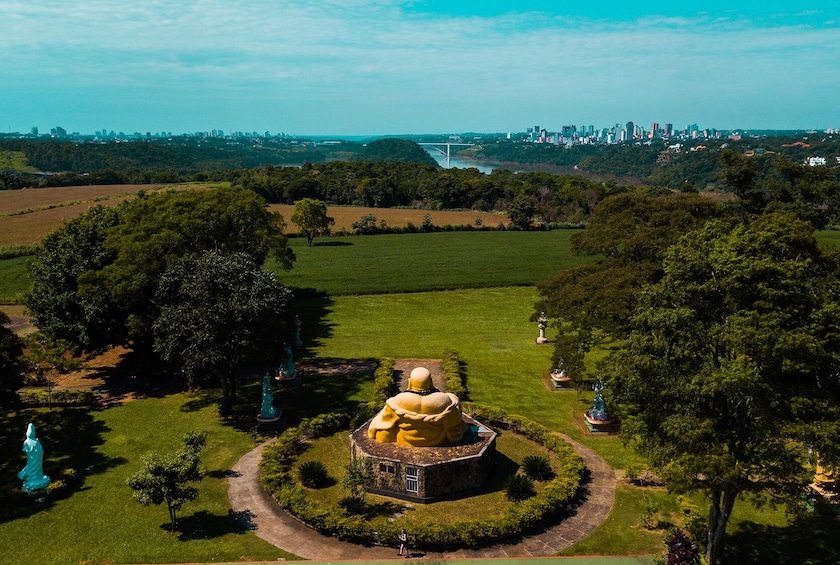 City Tour with Buddhist Temple and Muslim Mosque