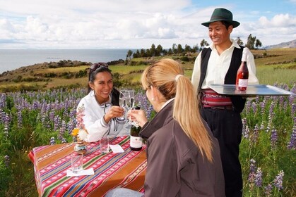 2-Day Tour Lake Titicaca: Uros, Amantani & Taquile