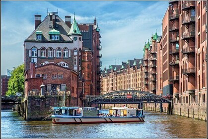 Hamnkryssning på den vackra Elbe