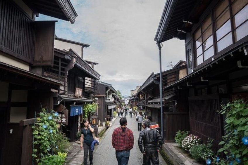 Takayama Half-Day Private Tour with Government Licensed Guide