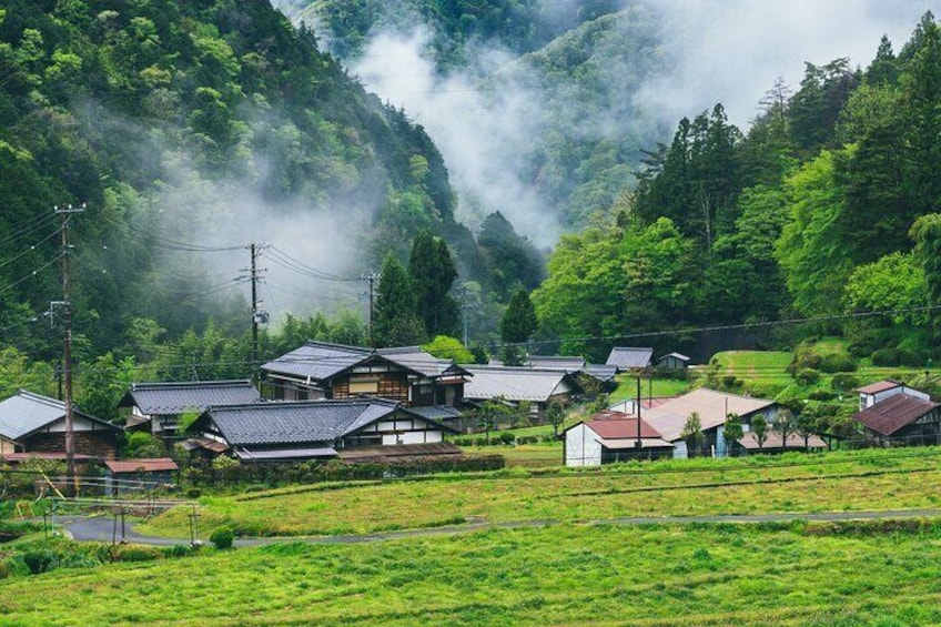 Magome & Tsumago Nakasendo Full-Day Private Trip with Nationally-Licensed Guide