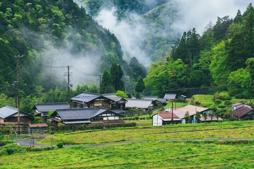 Magome & Tsumago Nakasendo Full-Day Private Trip with Nationally-Licensed Guide