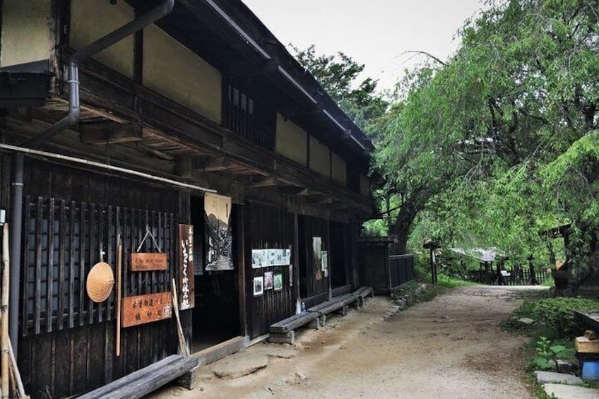 Magome & Tsumago Nakasendo Full-Day Private Trip with Nationally-Licensed Guide