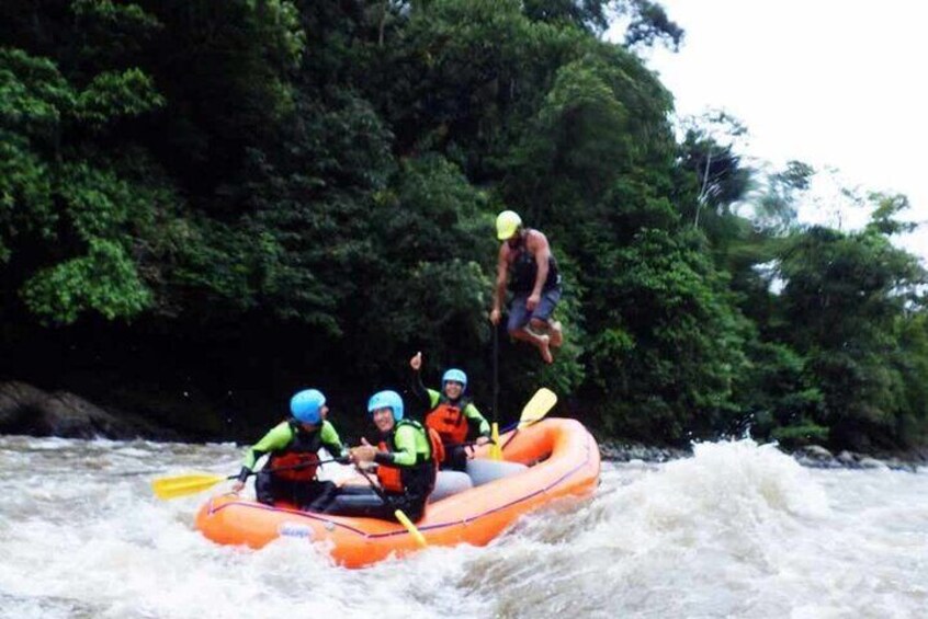 Rafting Canopy Canyoning For A High Adrenaline Day in Baños de Agua Santa