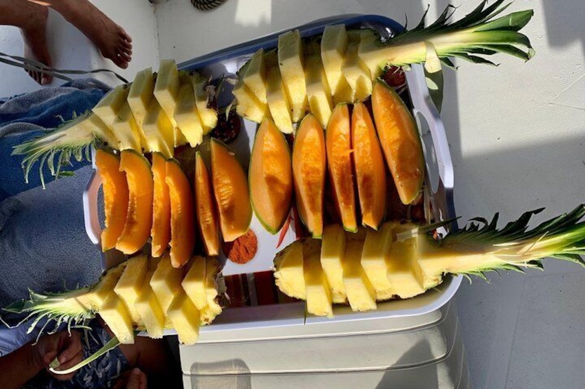 Fresh fruit platter