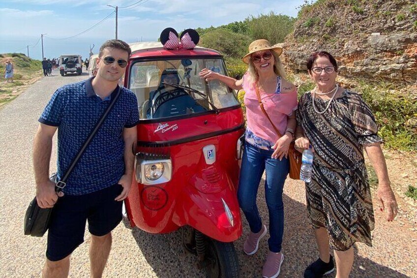 Small Group Tour to Fátima, Batalha, Nazaré and Óbidos from Lisbon