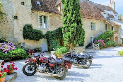 Vintage Tour On Sidecar Ural From Amboise (4h00)
