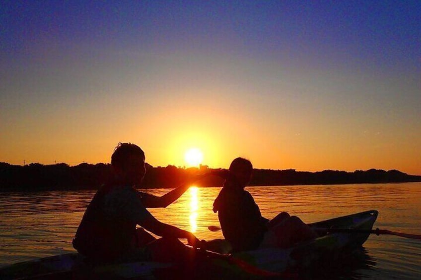 [Okinawa Iriomote] Sunrise SUP/Canoe Tour in Iriomote Island