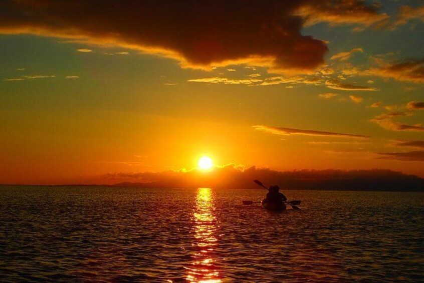 [Okinawa Ishigaki] Sunset SUP/Canoe tour in Ishigaki Island