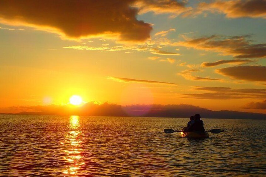 [Okinawa Ishigaki] Sunset SUP/Canoe tour in Ishigaki Island