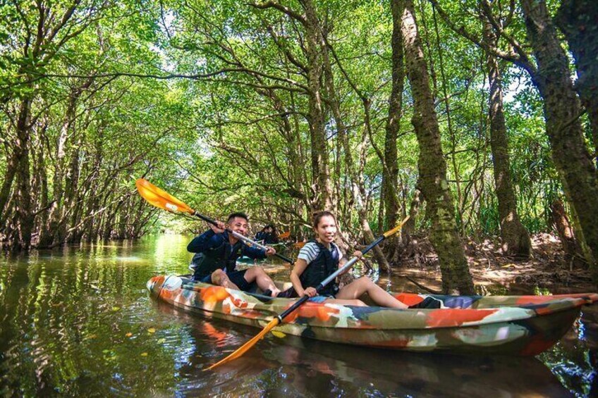 [Okinawa Iriomote] SUP / Canoe Tour at Mangrove forest