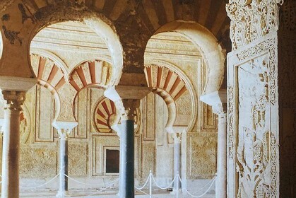 Private Visit to Medina Azahara with Official Guide