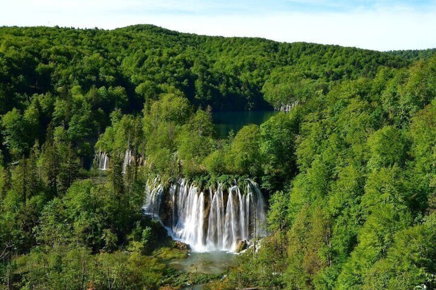 From Zagreb to Split or Trogir: Private Transfer with Plitvice Lakes