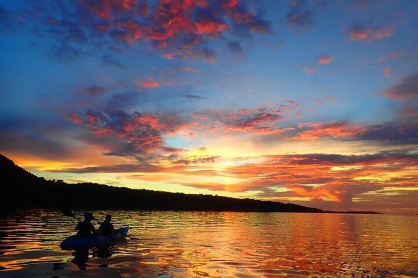 [Okinawa Iriomote] Sunset SUP/Canoe Tour in Iriomote Island