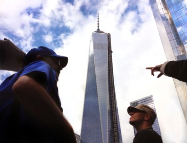 ทัวร์กราวด์ซีโร่ 9/11 + ค่าเข้าชมพิพิธภัณฑ์ 9/11