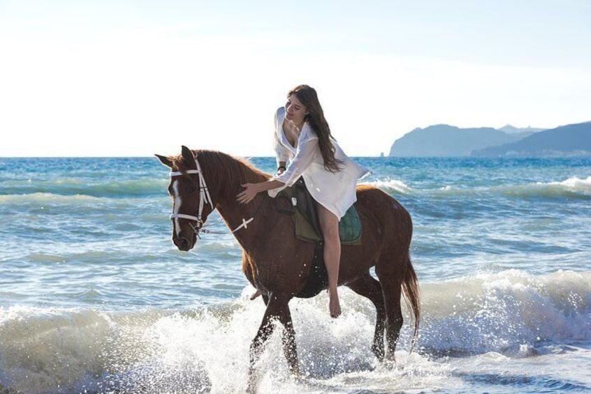 Santorini Horse riding to Eros beach