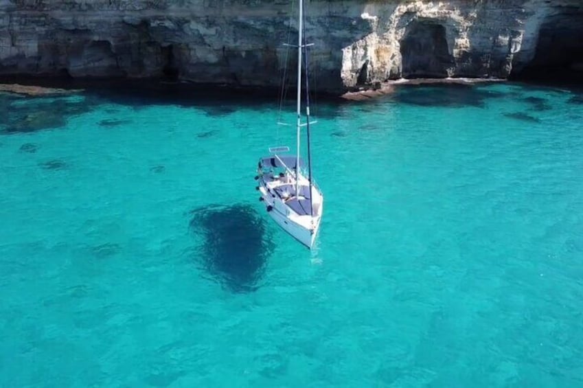 Ready to visit best spots, amazing crystalline waters and caves?