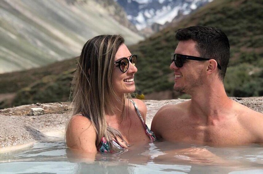 Private tour Cajón del Maipo and Natural hot springs