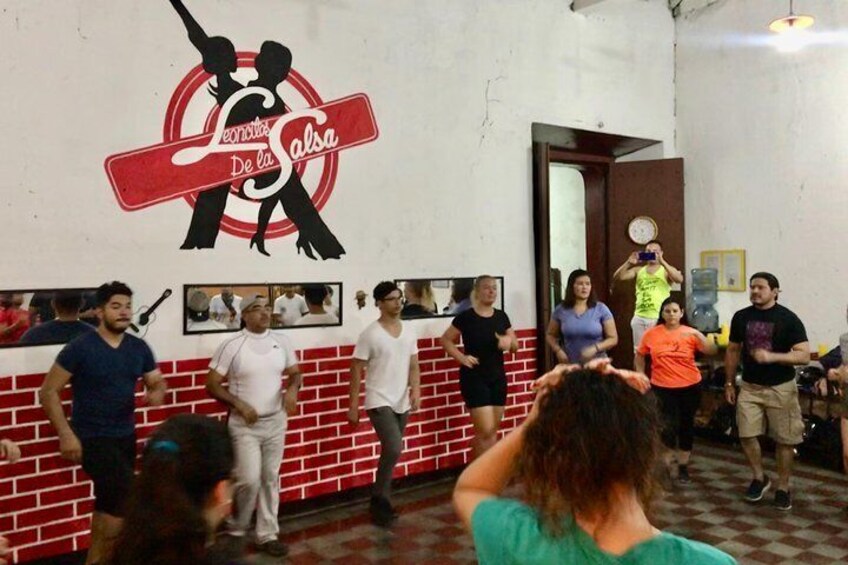Private Salsa Classes (Cuban style, On1, On2, Bachata, Merengue)