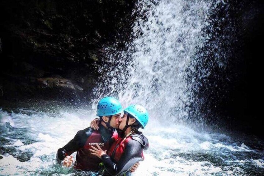 Canyoning | Sector Casahurco | Buceo | Salto A Pozas | Tiroline | Rapel | Extrem