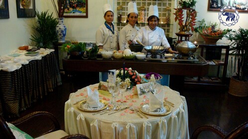 Privater, halbtägiger Kochkurs organisiert von der Blue Elephant Cooking Sc...