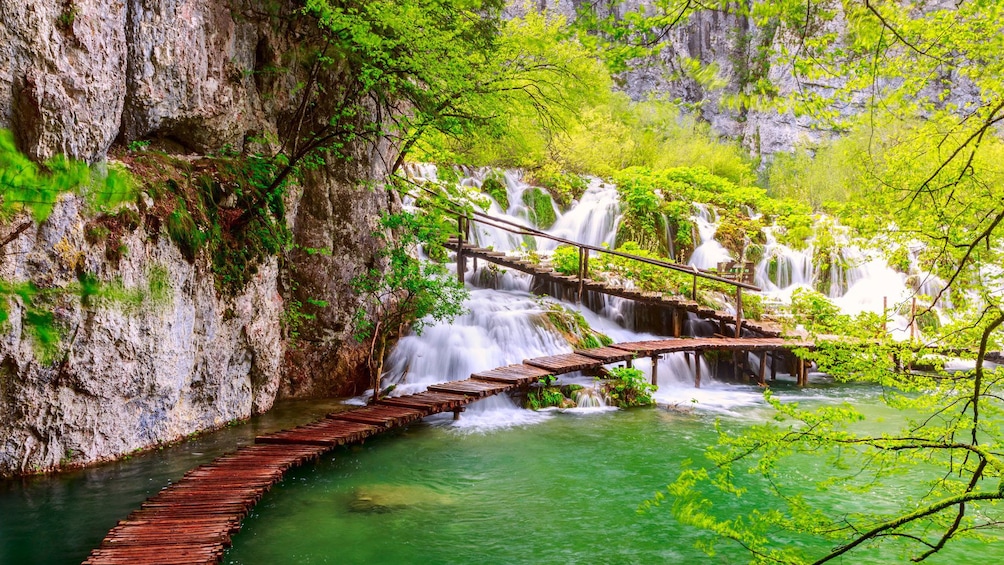 Plitvice Lakes Full-Day Guided Tour from Split by Gray Line