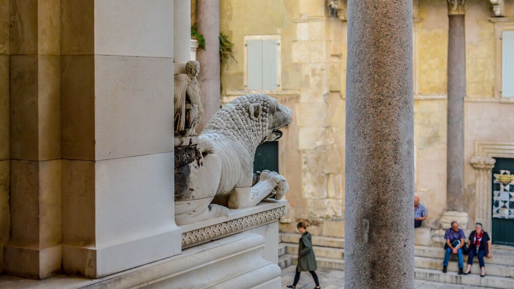 Split City Center Small Group Walking Tour