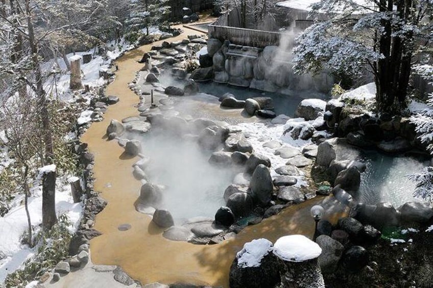 Hot spring / Onsen tour around Takayama city (About 3 hours)