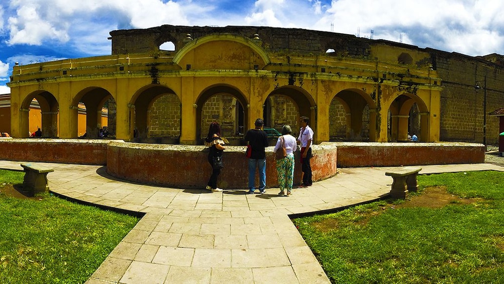 Antigua Guatemala Walking Tour Half-Day