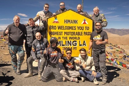 Himalayas: 11 Day Motorbike Expedition To Ladakh (North India)