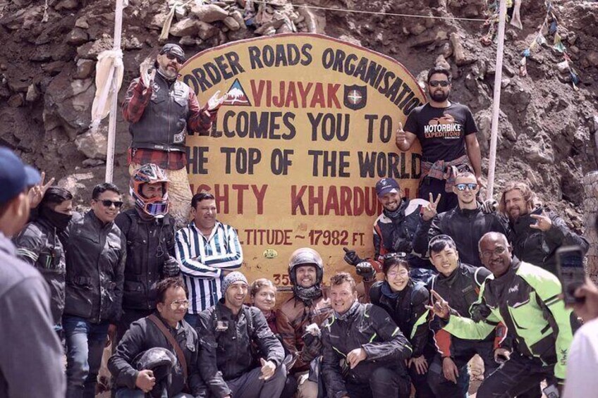 Word high pass Khardungla
