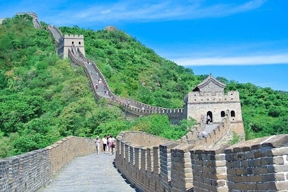 All Inclusive 3-Day Private Tour of Xi'an and Beijing from Shanghai with Ho...