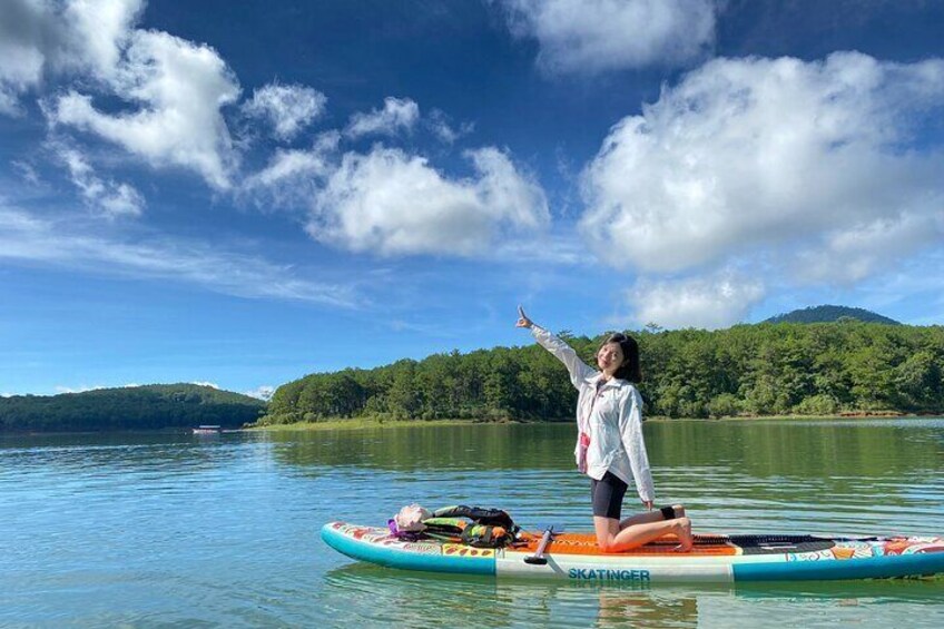 KAYAK/SUP IN DA LAT (1/2 day)