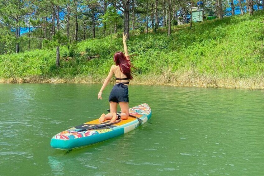 KAYAK/SUP IN DA LAT (1/2 day)