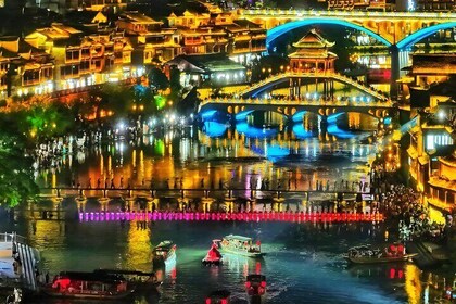 Zhangjiajie’s Night Escape: Furong Old Town's Glow&Boat Adventure