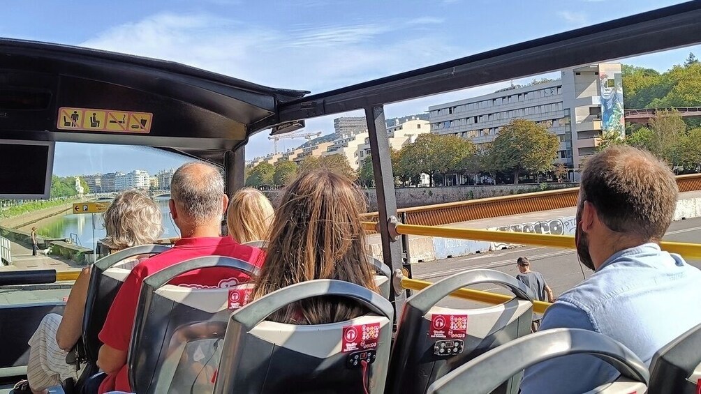 Donostia - San Sebastián City Tour Bus, Hop On - Hop Off