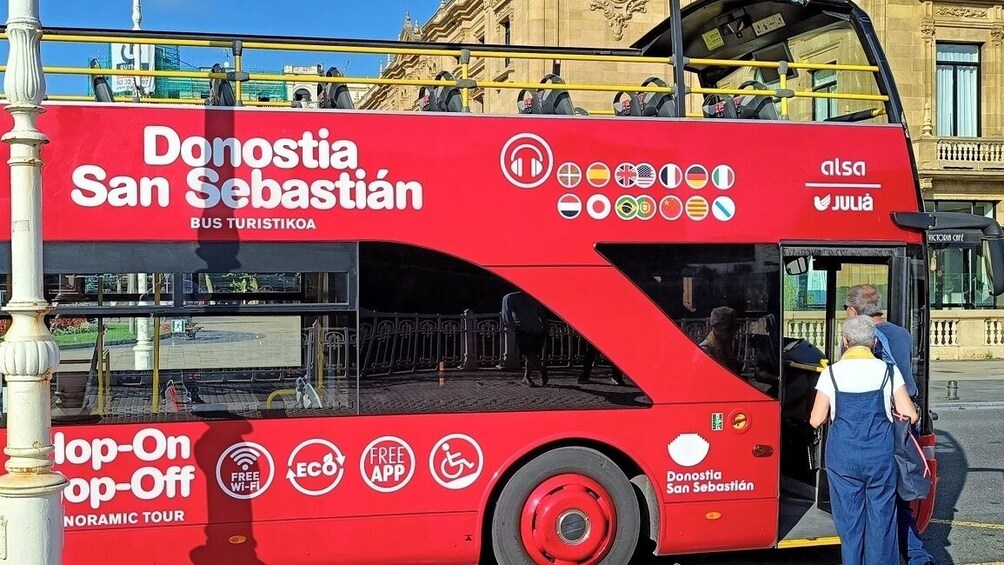 Donostia - San Sebastián City Tour Bus, Hop On - Hop Off