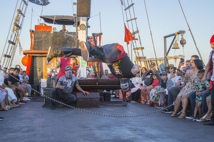 YoHo Sunset Dinner Cruise aboard Cabo Legend