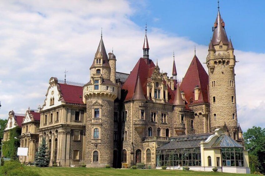 Full-Day Private Tour to Castle in Moszna and Plawniowice Palace
