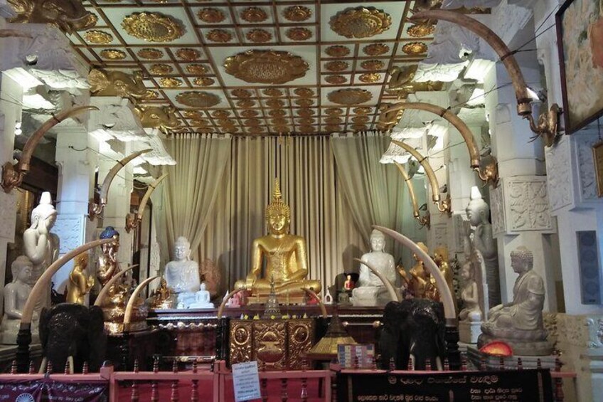Kandy Temple 