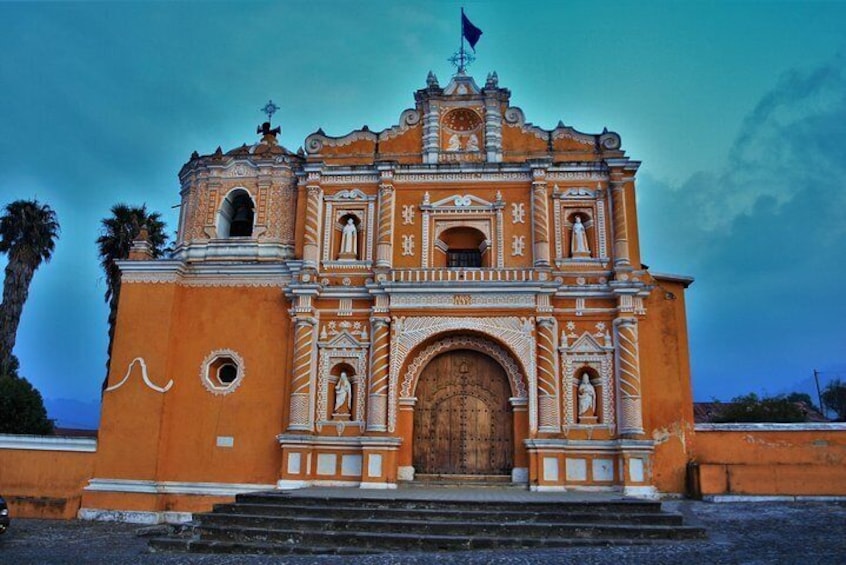 Tour of towns around Antigua Guatemala and Hobitenango