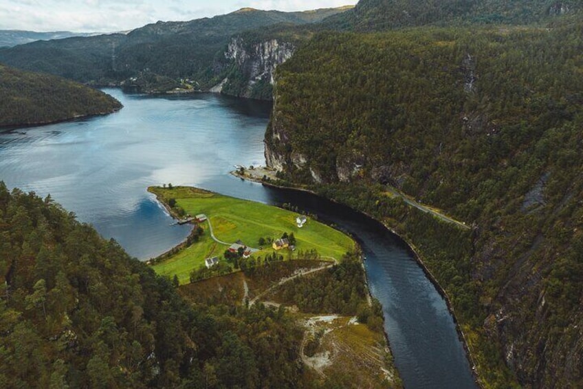 Mostraumen Fjord and Waterfall Cruise