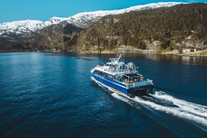 Mostraumen Fjord Cruise