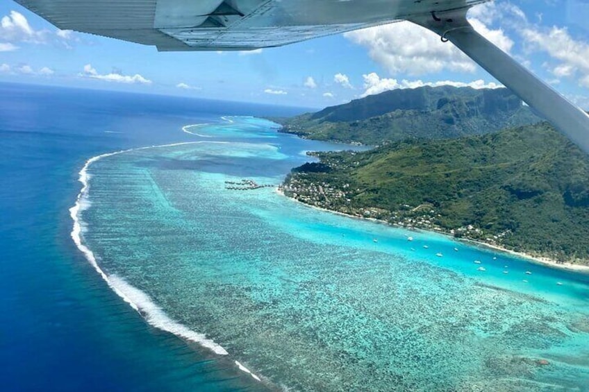 Tour of the island of Tahiti WITH flight over Moorea in a private plane