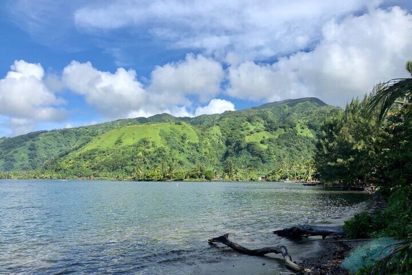 Peninsula on the Tautira side