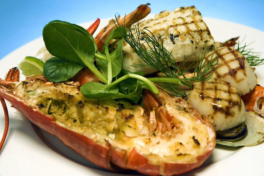 Bateaux New York Sightseeing Lunch Cruise