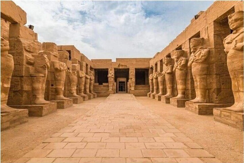 Luxor Day Tour from Hurghada, El Gouna, or Makadi