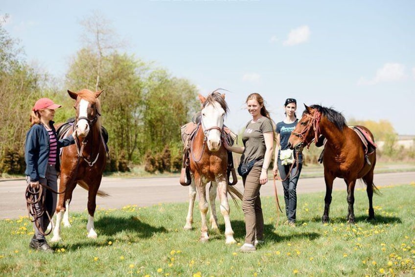 90 min of horse riding in Lviv city near the stable territory