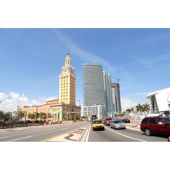 Miami Hop-On Hop-Off Bus Tour 24hr pass