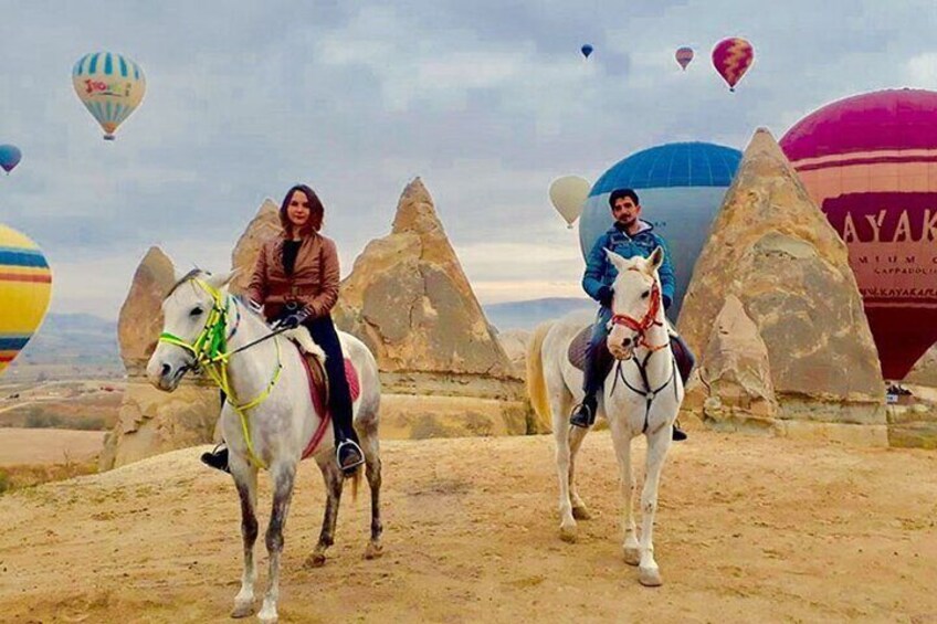 2-Hour Horse Ride in Cappadocia with Hotel Pickup